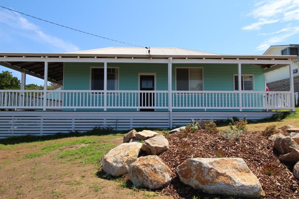 Augusta House | Storm Bay View