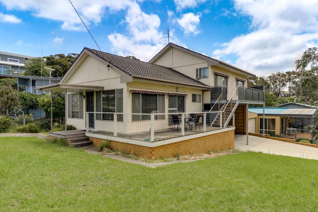 Metung House | Stradbroke - Central Metung Escape