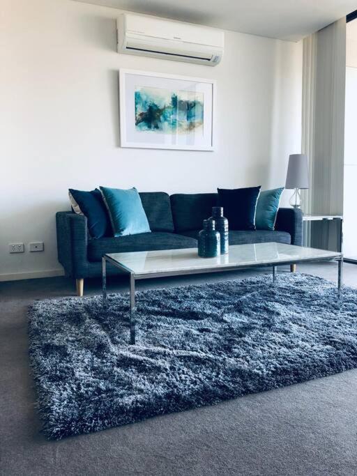 Neutral Bay Apartment | Stunning Apartment in Neutral Bay GRO17303