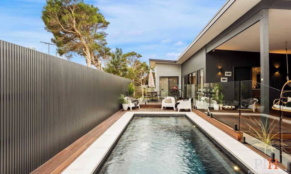 Cape Woolamai House | Stunning Cape Woolamai House with Private Pool