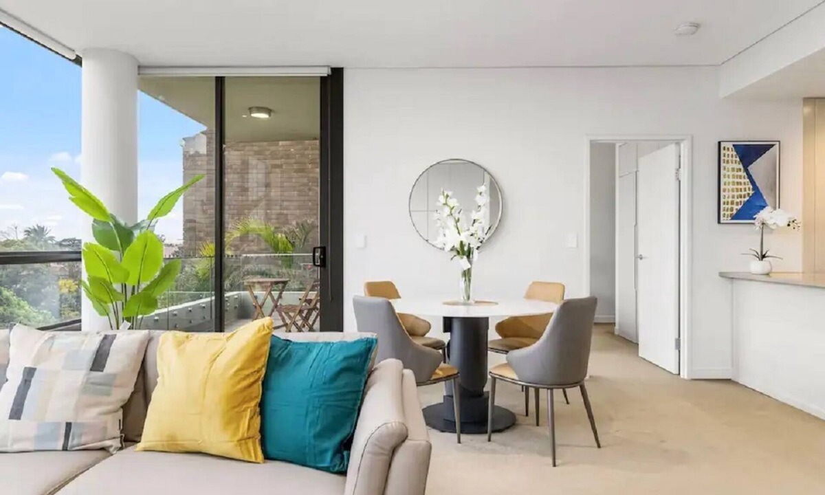 North Sydney Apartment | Stunning Waterview 2Bed Apt North Sydney ｜MHS