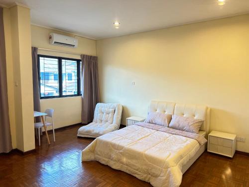 Kampung Stampin House | Stutong Stay