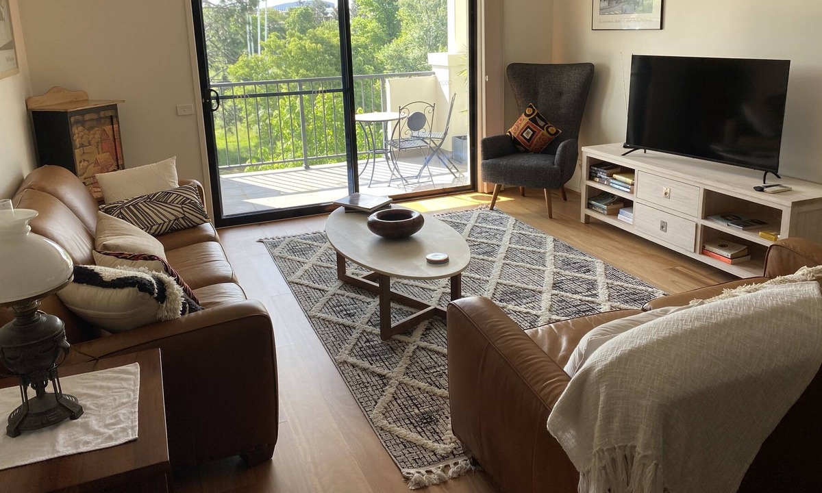 Griffith Apartment | Stylish 2 Bedroom Apartment Canberra