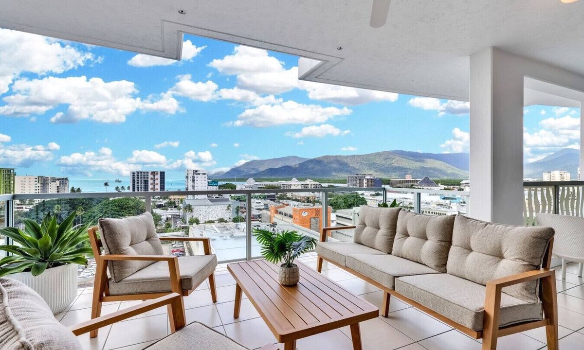 Cairns Central Business District Apartment | Stylish Apartment with City Views, Pool, and Walkable Cairns Location
