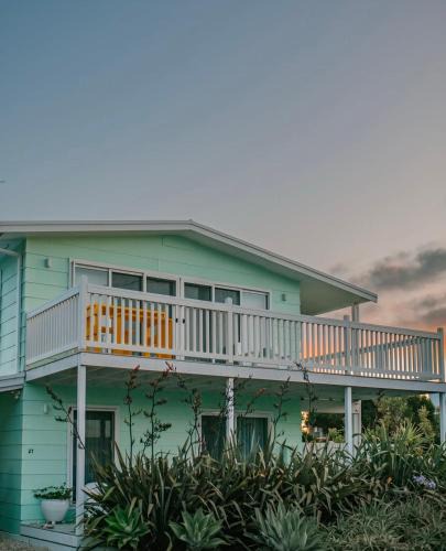 Sunderland Bay House | Sunny Beach Box