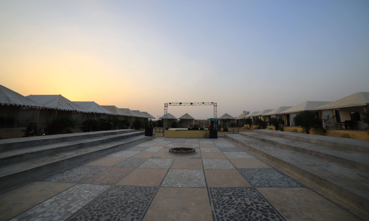 Kanoi Hotel | Sunrise Desert Resort