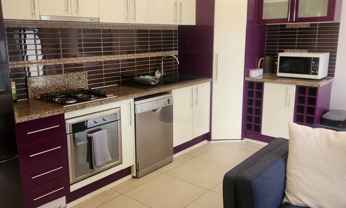 Capel Sound Apartment | SUNSET AT CAPEL - ACROSS FROM THE BEACH REDUCED WINTER RATES - BOOK NOW