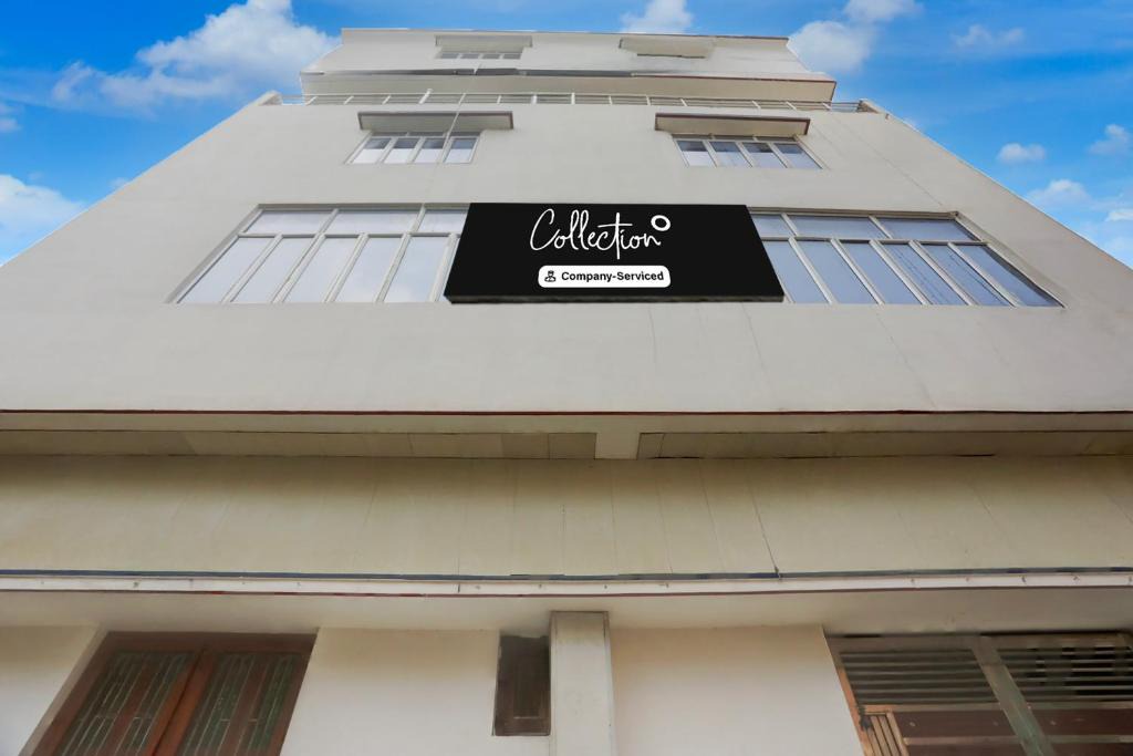 Chapra Hotel | Super Collection O Chhapra Railway Junction Formerly Hotel City Palace