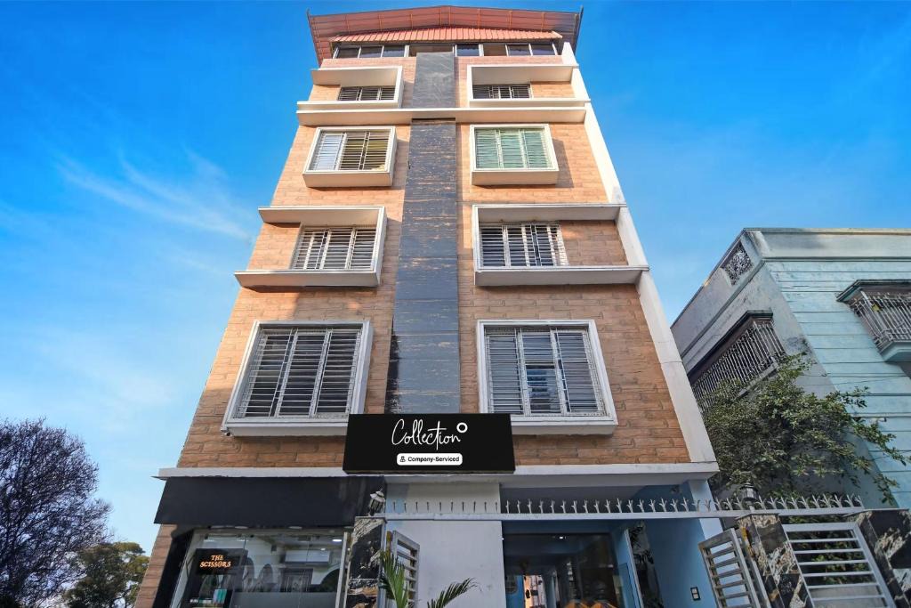 Kolkata Hotel | Super Collection O Metropolis Mall Kolkata Formerly Ax Inn