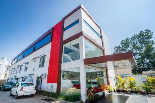 Devanahalli Hotel | Super Hotel O Cosmopolitan