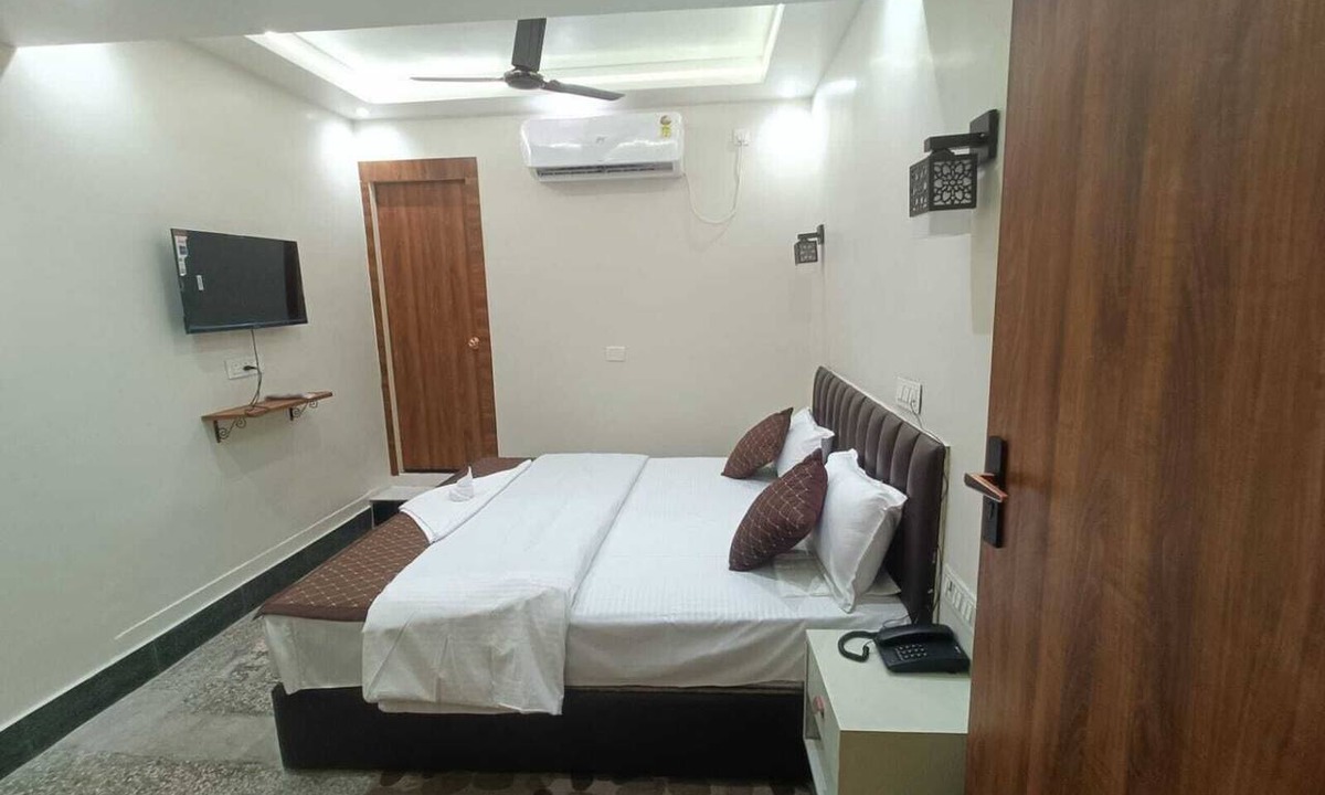 Civil Lines Resort | Surya Stays