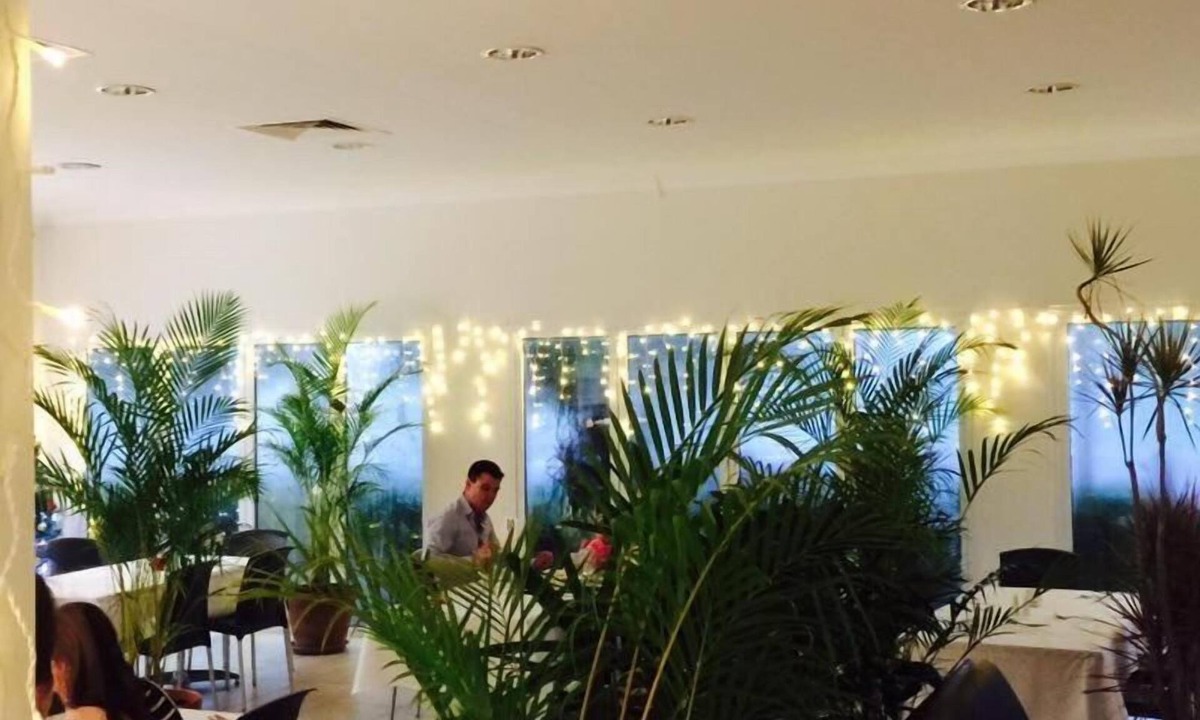 Middlemount Hotel | Swag Motel