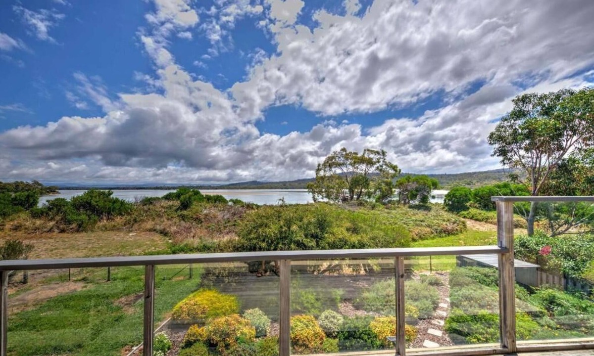 Coles Bay House | Swan Cove