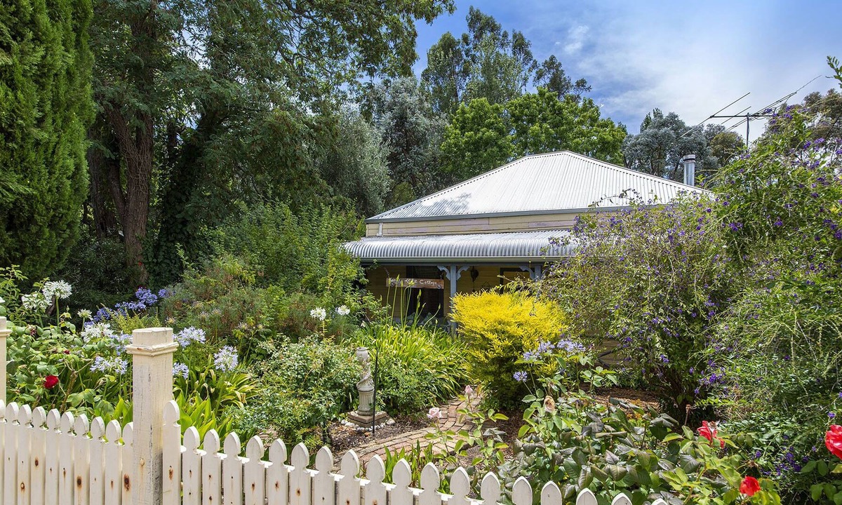 Nannup Cottage | Tangle Tree Cottage Nannup