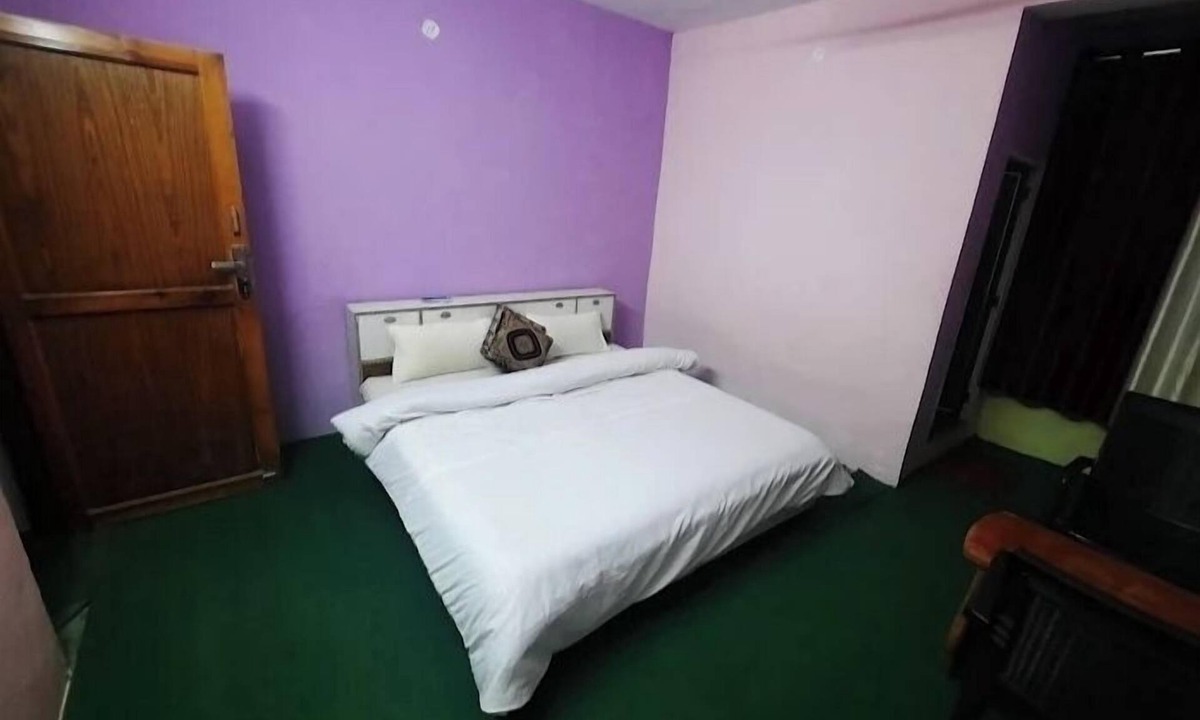 Lansdowne Resort | Tarkeshwarm Resort