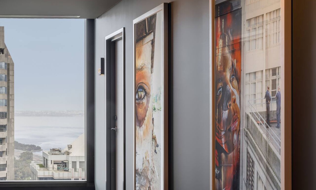 Perth Central Business District Hotel | The Adnate Perth - Art Series