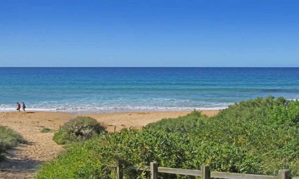 Culburra Beach Cottage | The Batch – pet friendly house