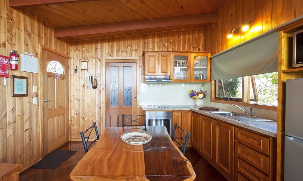 Johanna Cottage | The Boomerangs