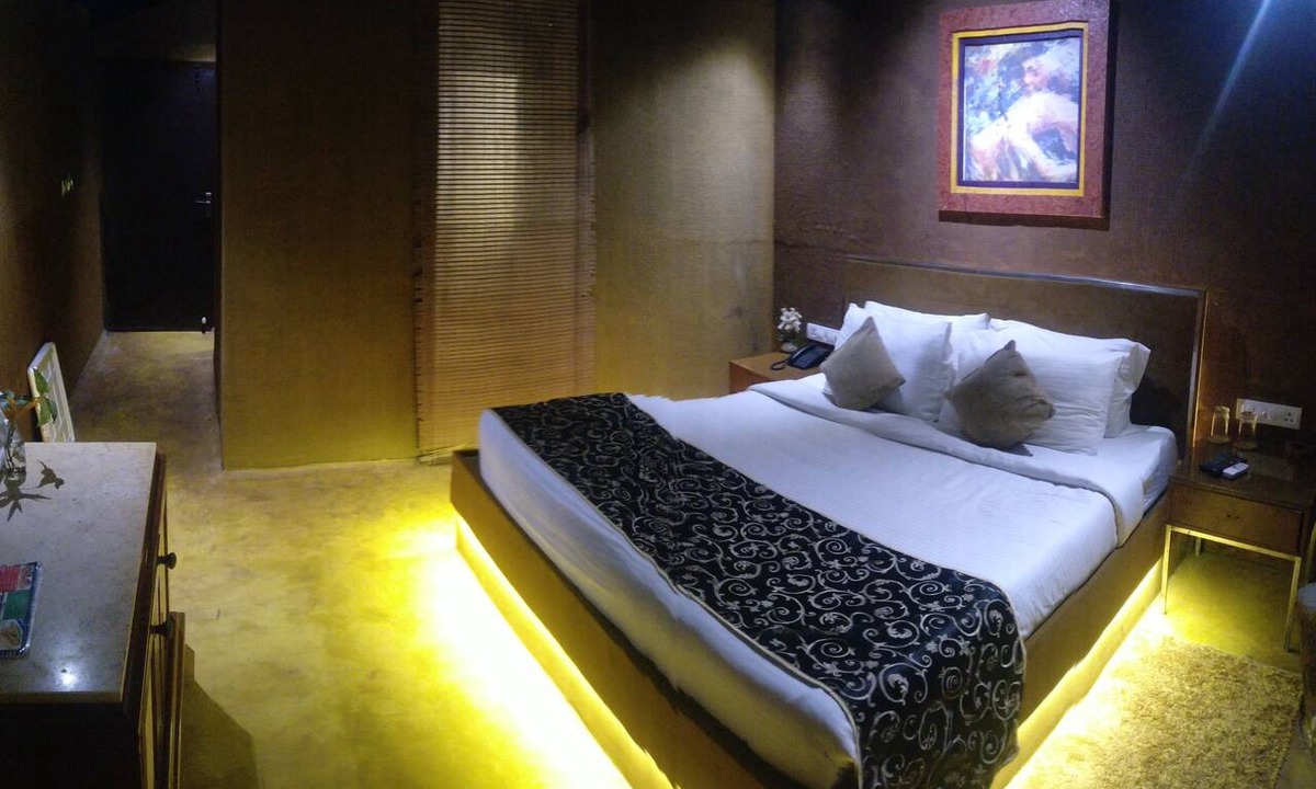Calangute Resort | The Camelot Beach Resort