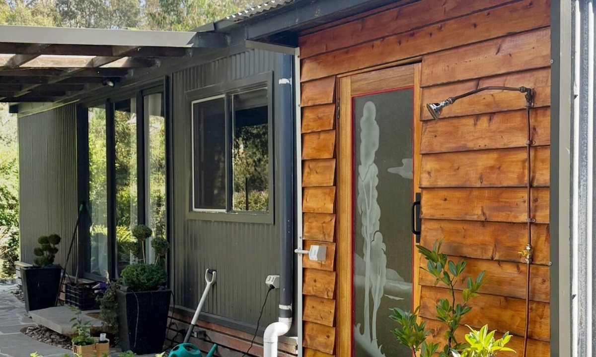 Blackwood House | The Container House and Sauna 1 hour west of Melbourne in Blackwood, Victoria