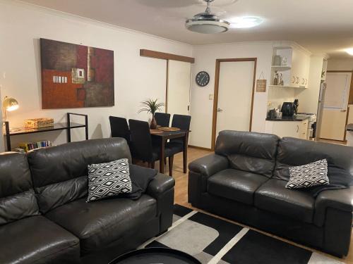 West Wodonga Apartment | The Den on Diamond Drive