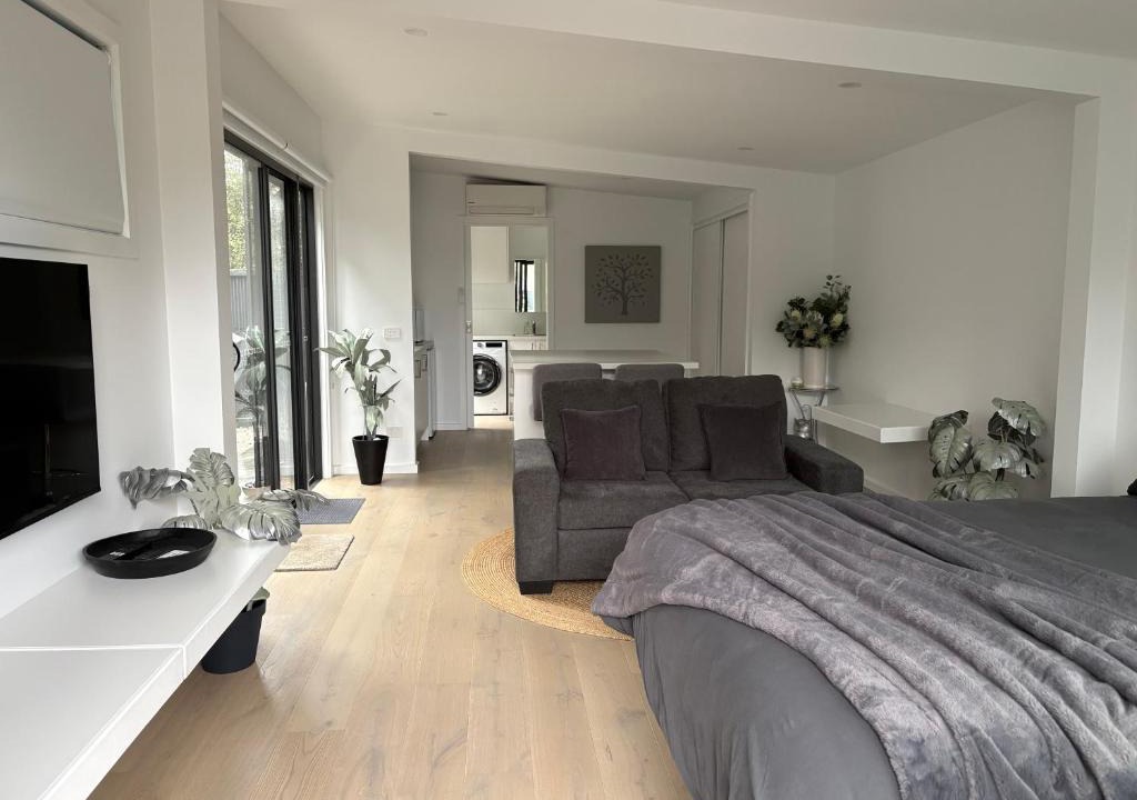 Cape Woolamai Apartment | The Enchanted Studio - New 1 Bedroom Coastal Stay