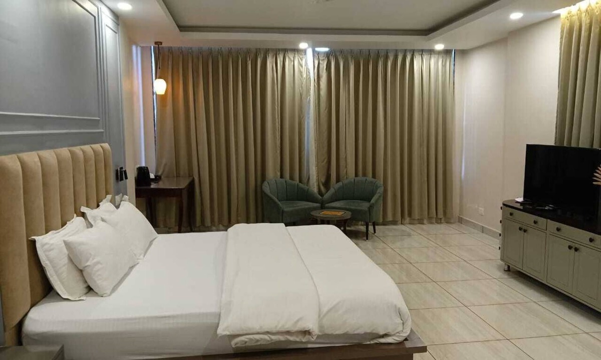 Bullawala Hotel | The Green Icon Resort