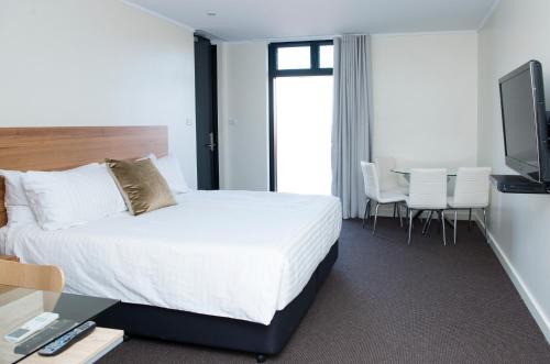 Griffith Hotel | The Griff Motel