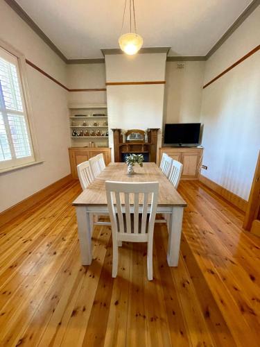Kingscote House | The Headmaster's