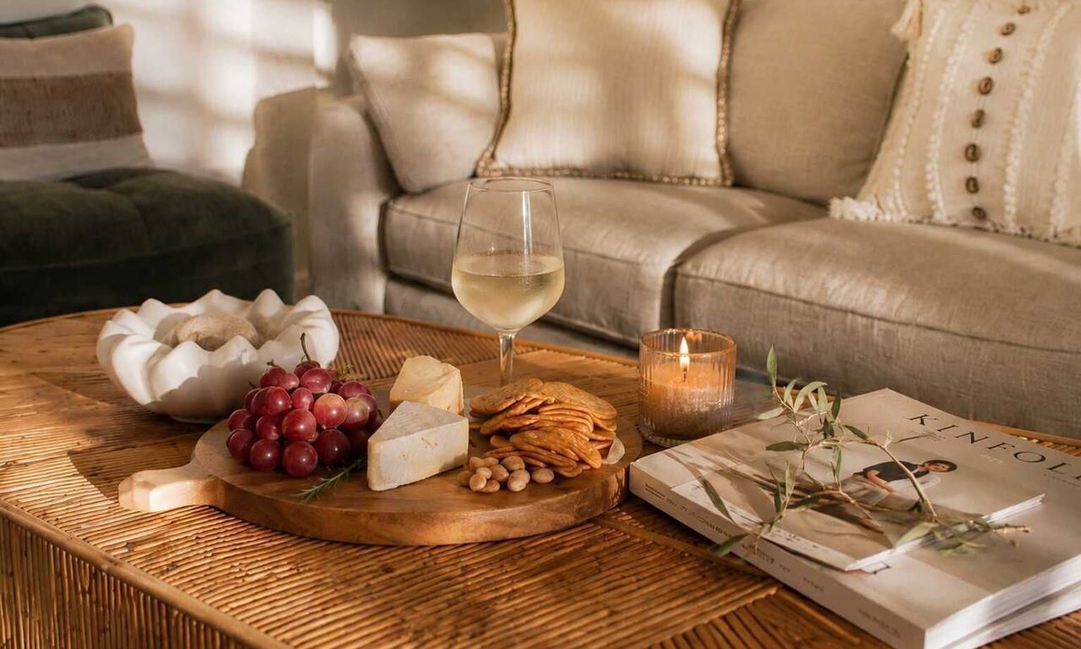North Bondi Apartment | The Hideaway | Winter Sun & Coastal Dining