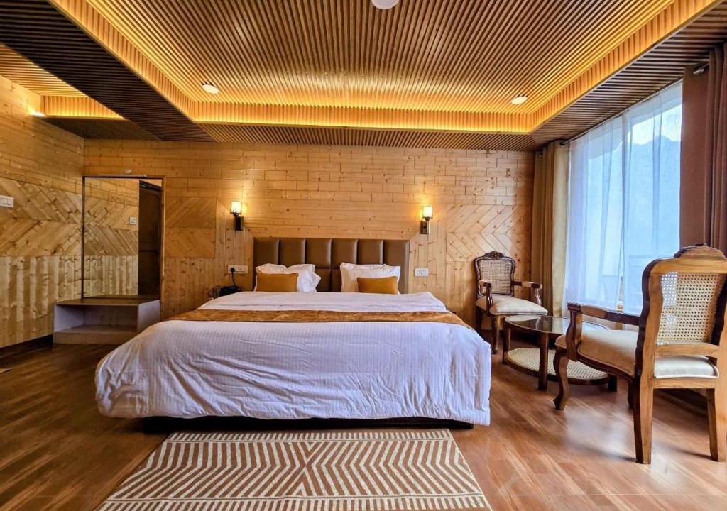 Kalpa Hotel | The Kailash Glint