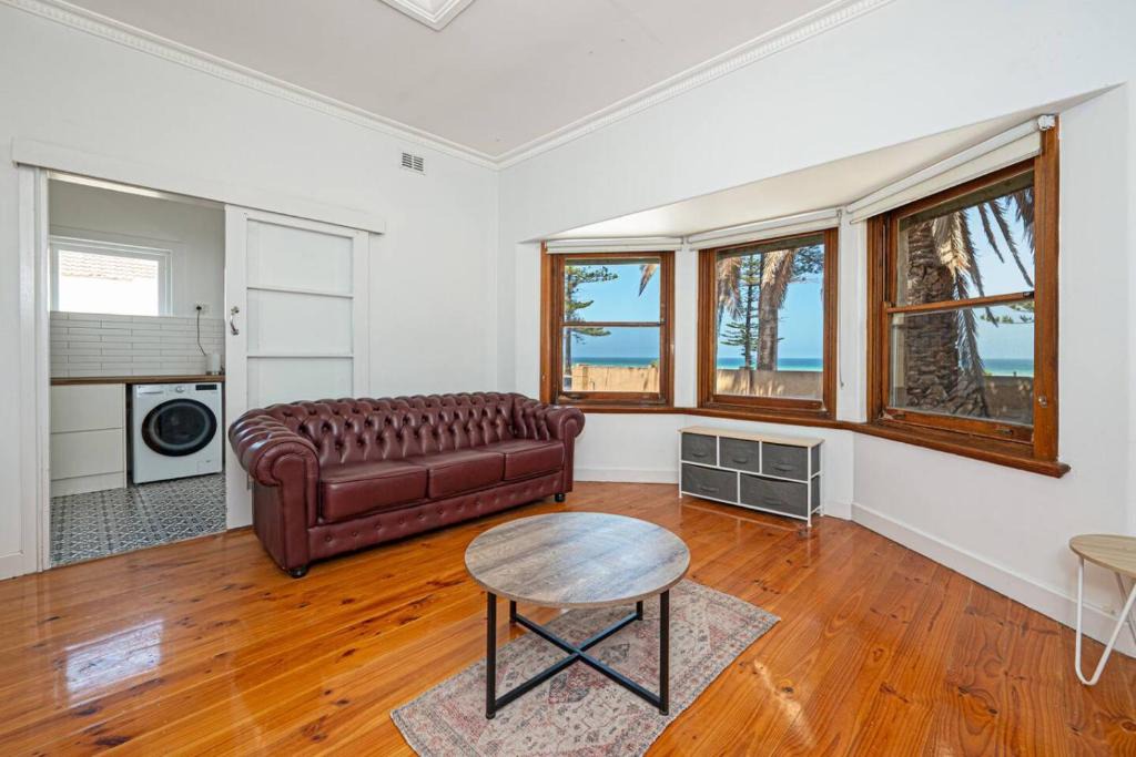 Largs North Apartment | The Largs Lookout - Modern Coastal Apartment