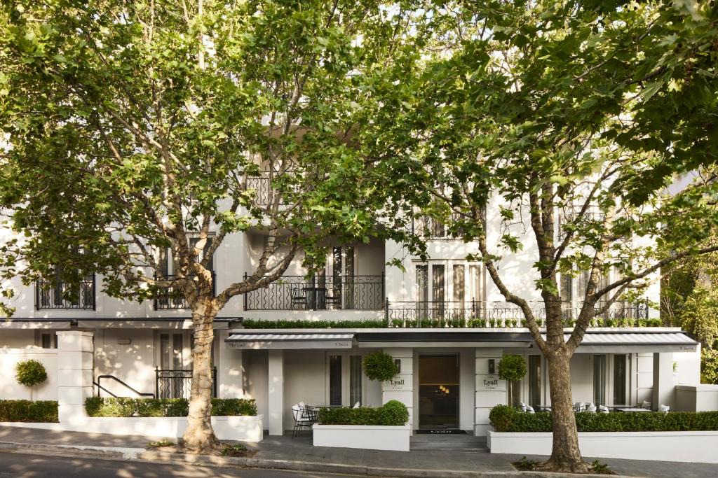 South Yarra Hotel | The Lyall