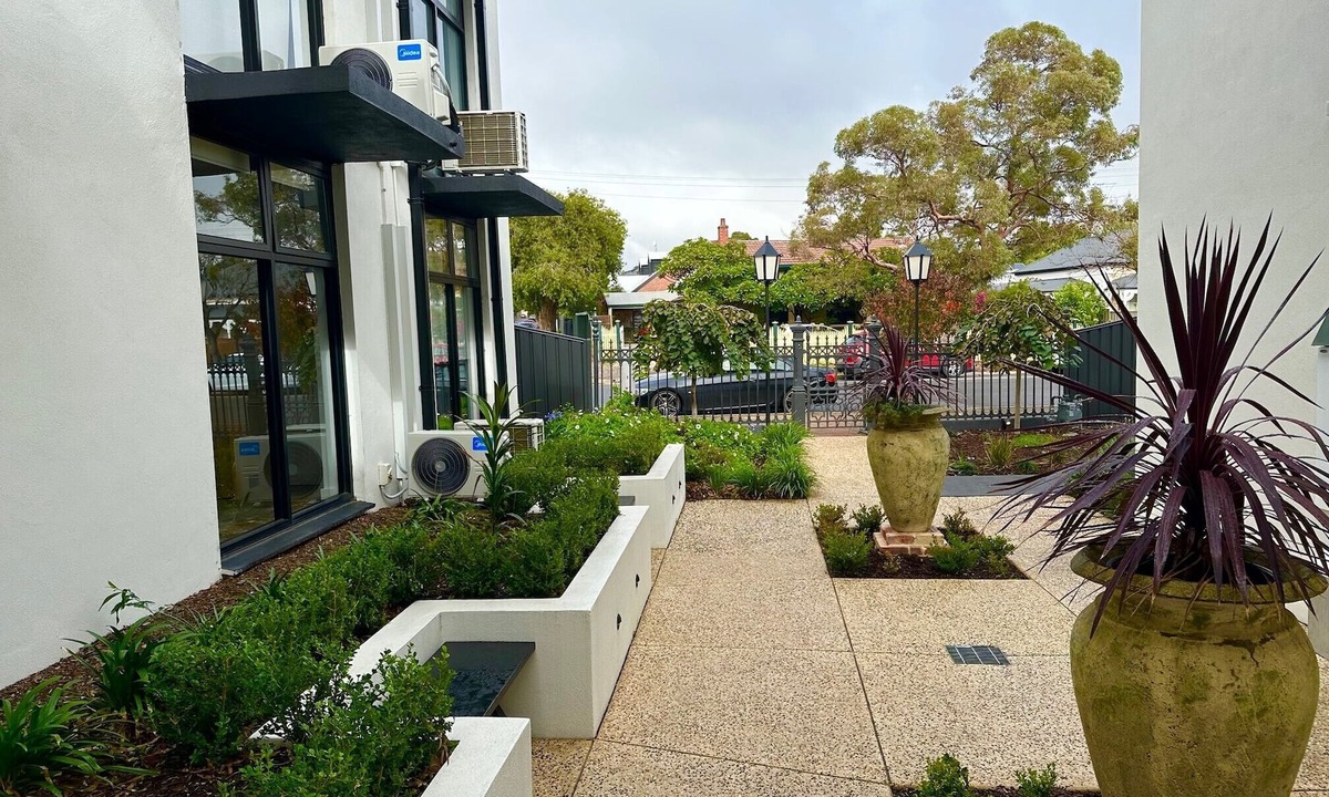 Fullarton Hotel | The Osmond Motel & Apartments