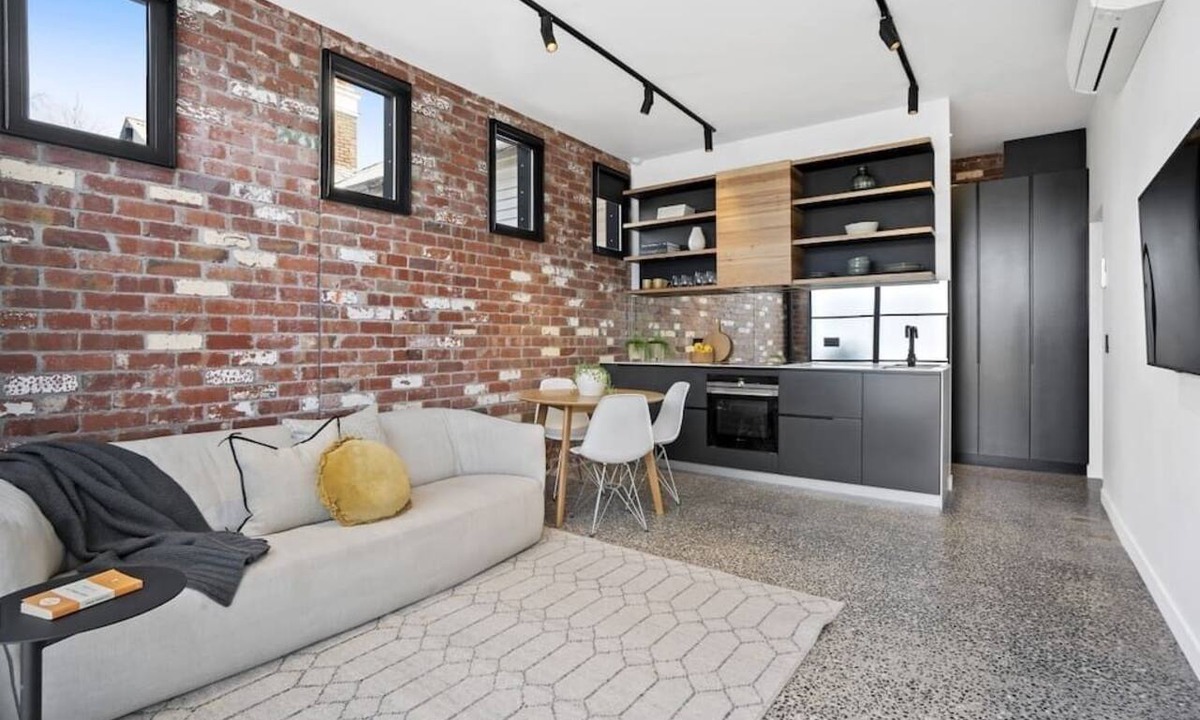 Geelong West Apartment | The Pix Studio, Modern Industrial Stay