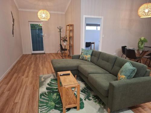Mandurah Apartment | The Pool House