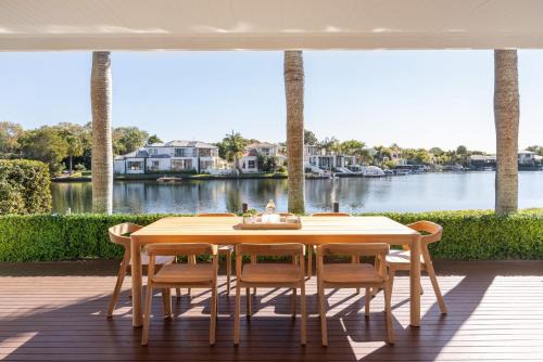 Noosaville House | The Promontory