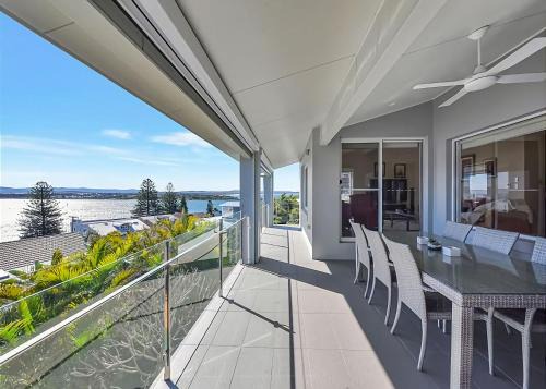Swansea Heads House | The Sea Serenade