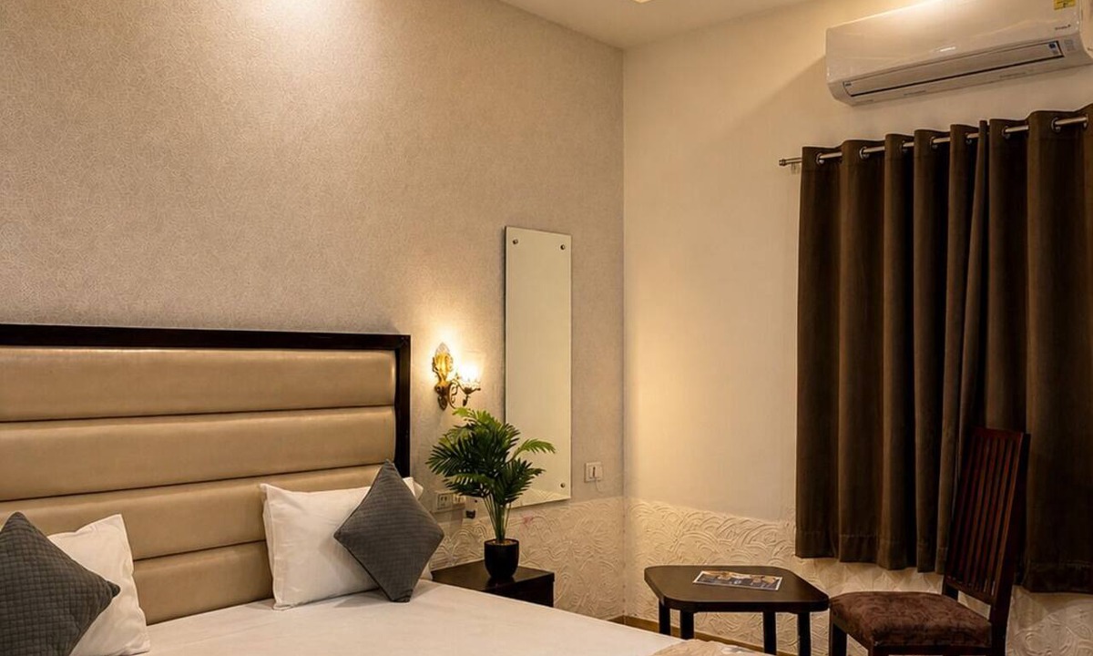 Jaipur Resort | The Sparkle