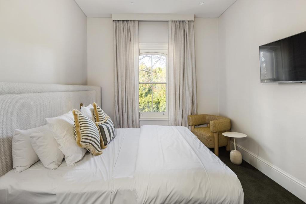 Stirling Hotel | The Stirling Hotel