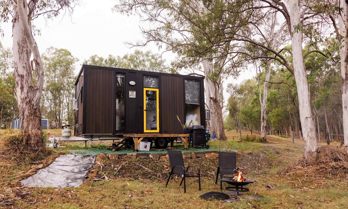 Mundoolun House | The Tiny Chalet by Tiny Away