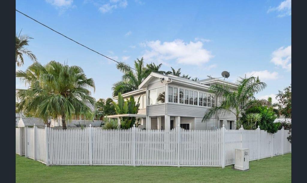 Hermit Park Apartment | The Verandah Retreat Stylish Queenslander