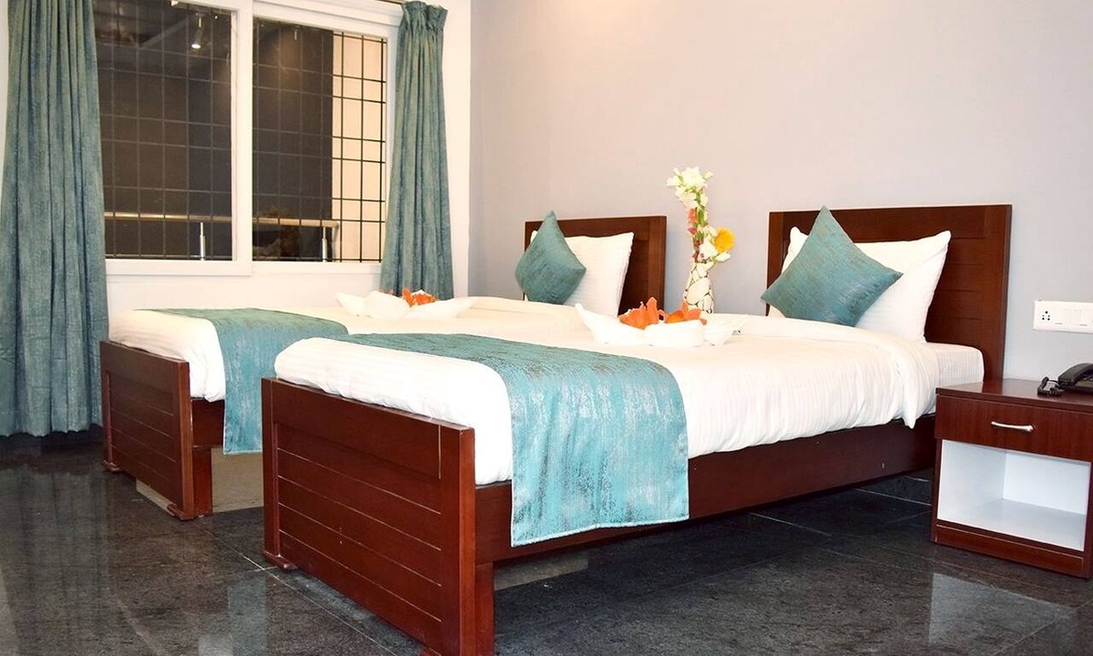 Yelahanka Hotel | The Verda Prakyathi