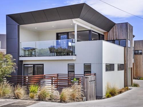 Warrnambool House | Thunder Point