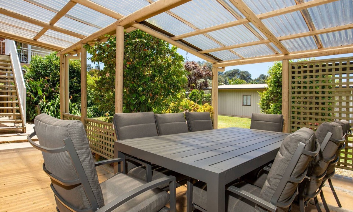 Culburra Beach House | Time and Tide - 1 Min Walk to Beach