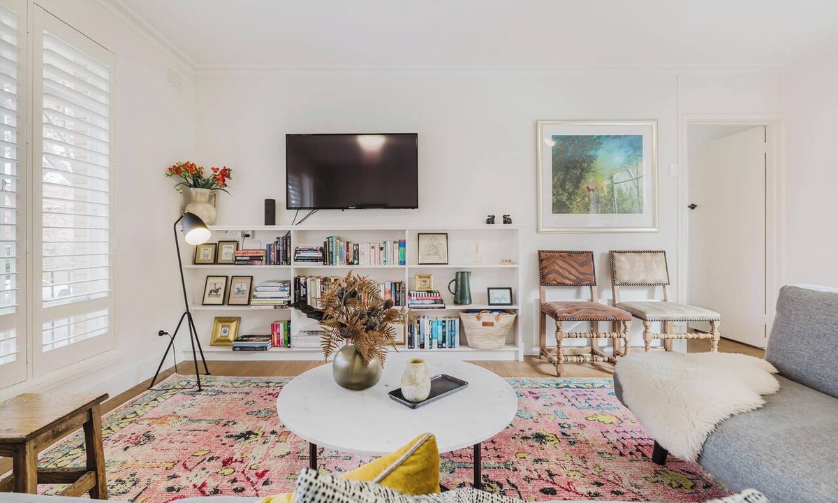 South Yarra Apartment | Timeless fusion of vintage charm and eclectic chic
