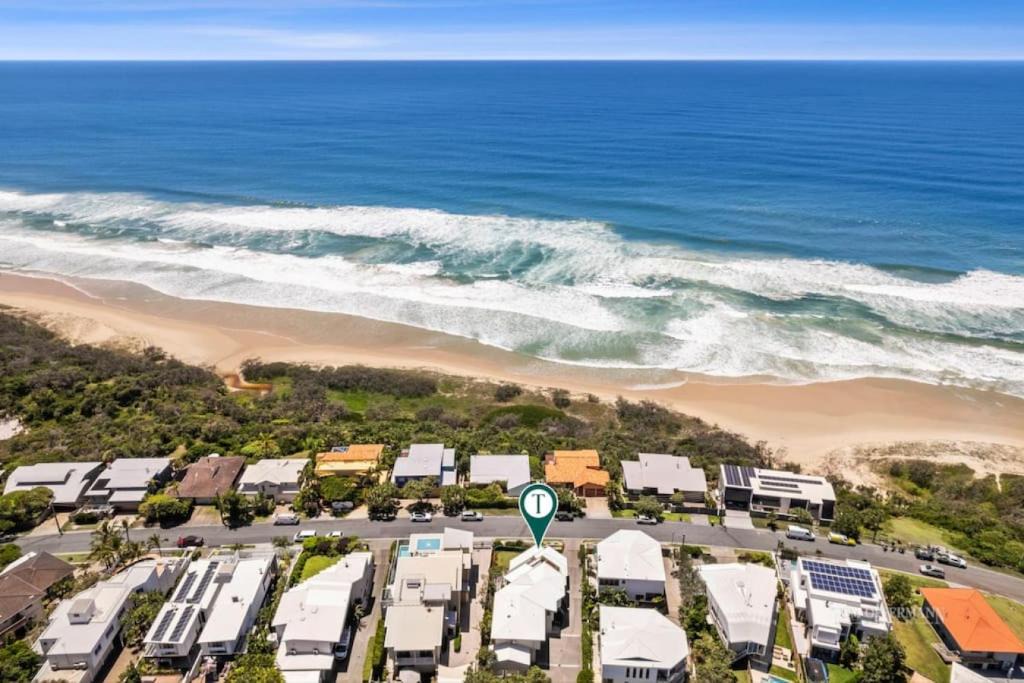 Sunrise Beach Apartment | Tingira - Idyllic entertainer on the beach