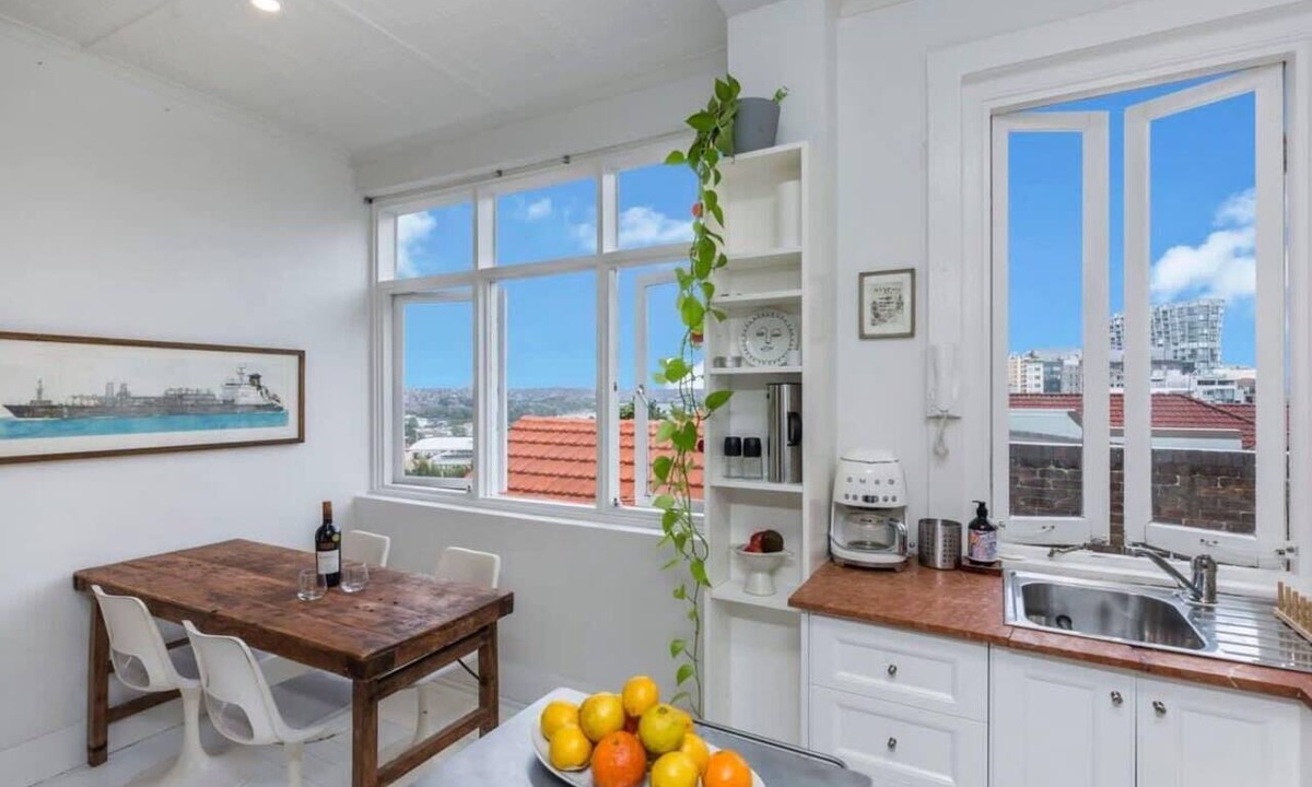 Darlinghurst Apartment | Top Floor Darlinghurst/Sydney Views Walk To CBD