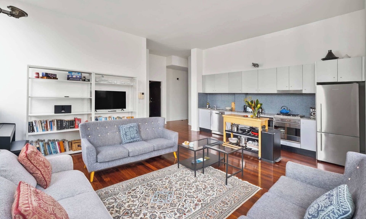 Surry Hills Apartment | Top Floor Warehouse Haven in Surry Hills Sydney