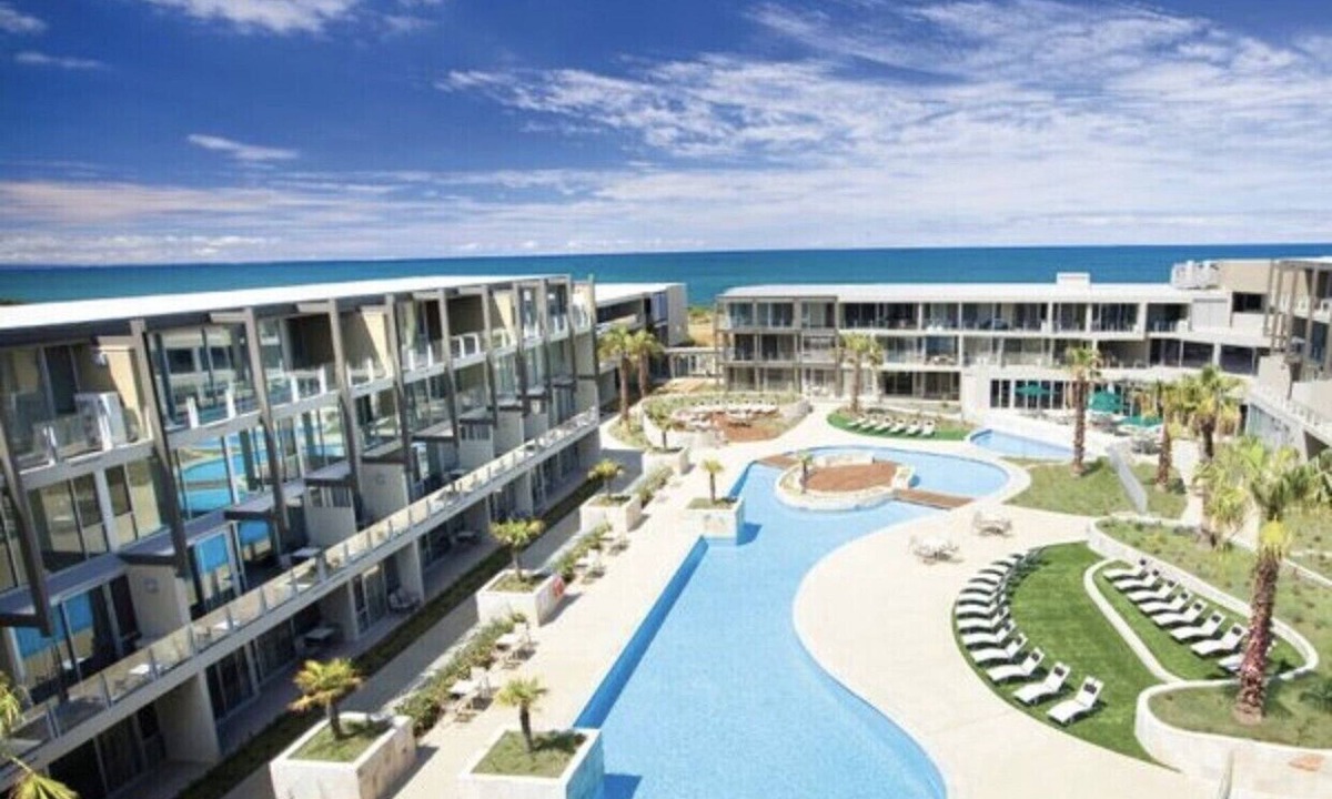 Torquay Apartment | Torquay285 King Studio Beachfront Resort